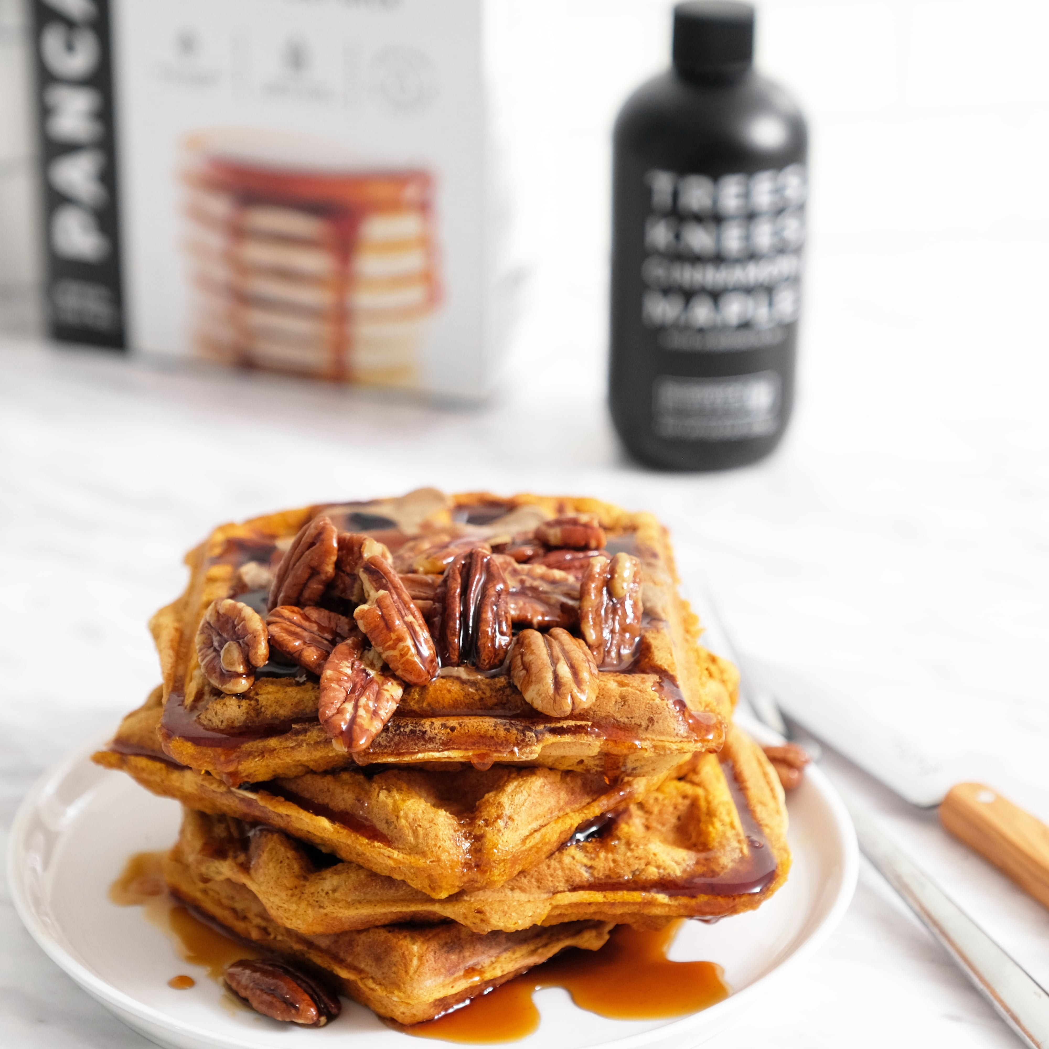 Bushwick Kitchen Oat Milk Pancake and Waffle Mix, Cinnamon Oat, 20 oz