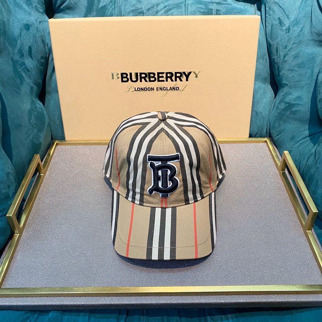 gorra burberry original precio