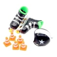 thumbnail image 2 of Juego de patines deportivos para casa de muñecas, mini patines, modelo de escena en miniatura ligero, juego de barricadas de casco para decoración de negro, 2 of 8