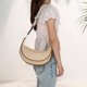 thumbnail image 4 of Bolso de media luna tejido de diseñador, bolso informal con correa ajustable para mujer, 4 of 9