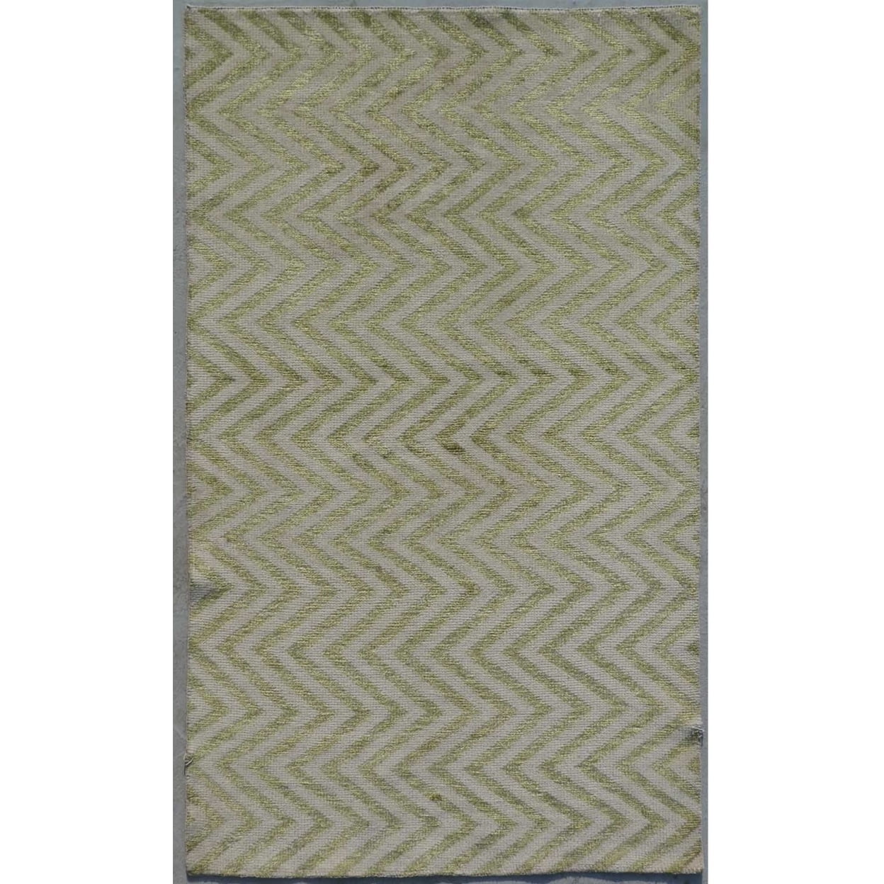 SAFAVIEH Stone Wash Lucetta Geometric Chevron Area Rug, Sage, 8' x 10'