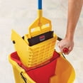 thumbnail image 3 of Exprimidor de Presión Lateral Rubbermaid WaveBrake Amarillo, 3 of 4