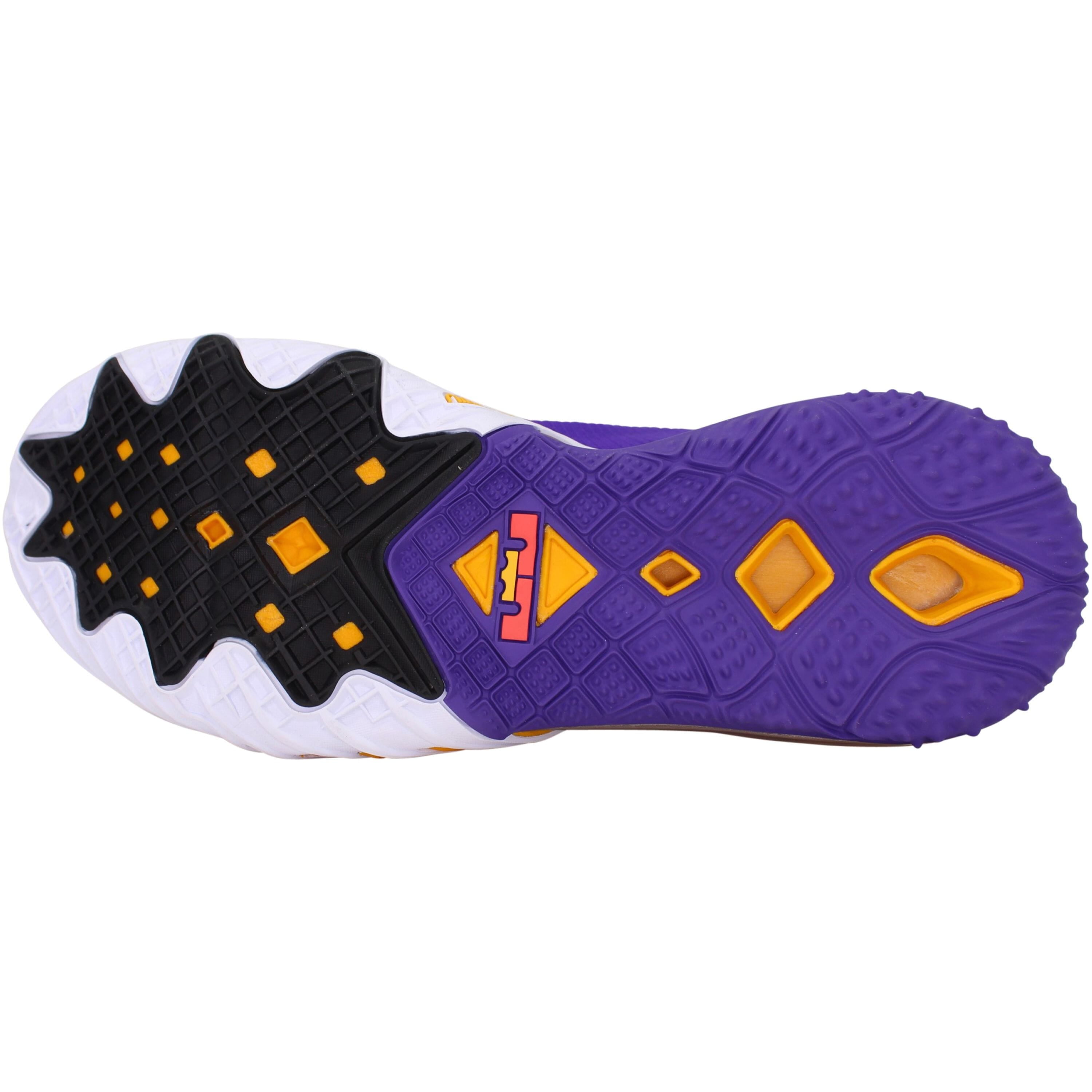 Nike Lebron XVIII Low 