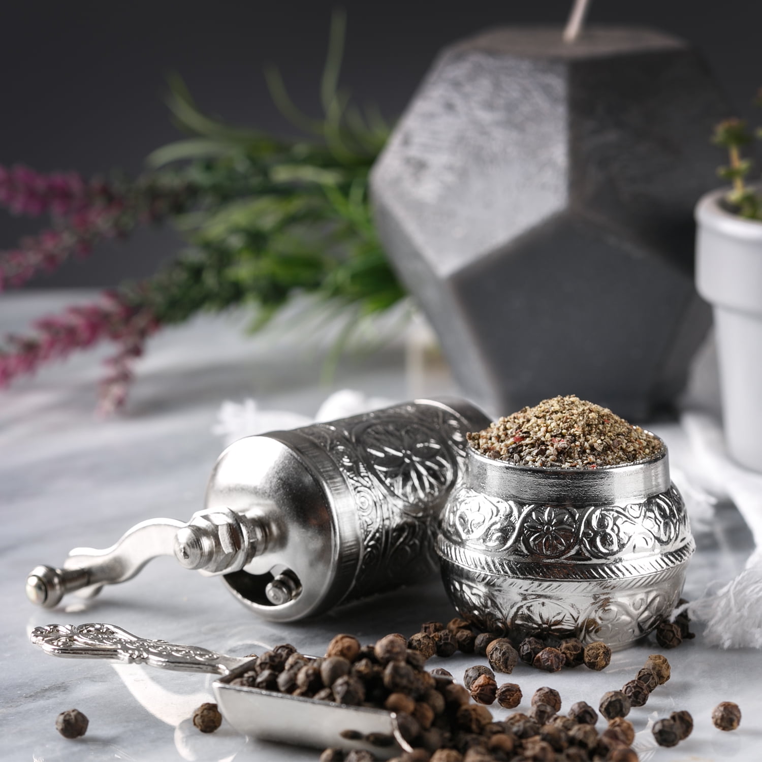 Crystalia Black Pepper and Spice Grinder, Manual Pepper Mill with Handle - Bright Silver