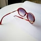 thumbnail image 4 of Gafas de terre de Mujer para Mujer, Marco Vintage, Metal , Elegante, para - Vino rojo, unico Yinane Gafas de sol, 4 of 8