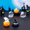 thumbnail image 3 of < Newfashionod > 2023 Halloween Micro Paisaje Miniatura Figuritas Artesanía De Resina Mini Adornos De Jardín De Hadas Lindo Calabaza Fantasma Vampiro Decoración En Venta, 3 of 4