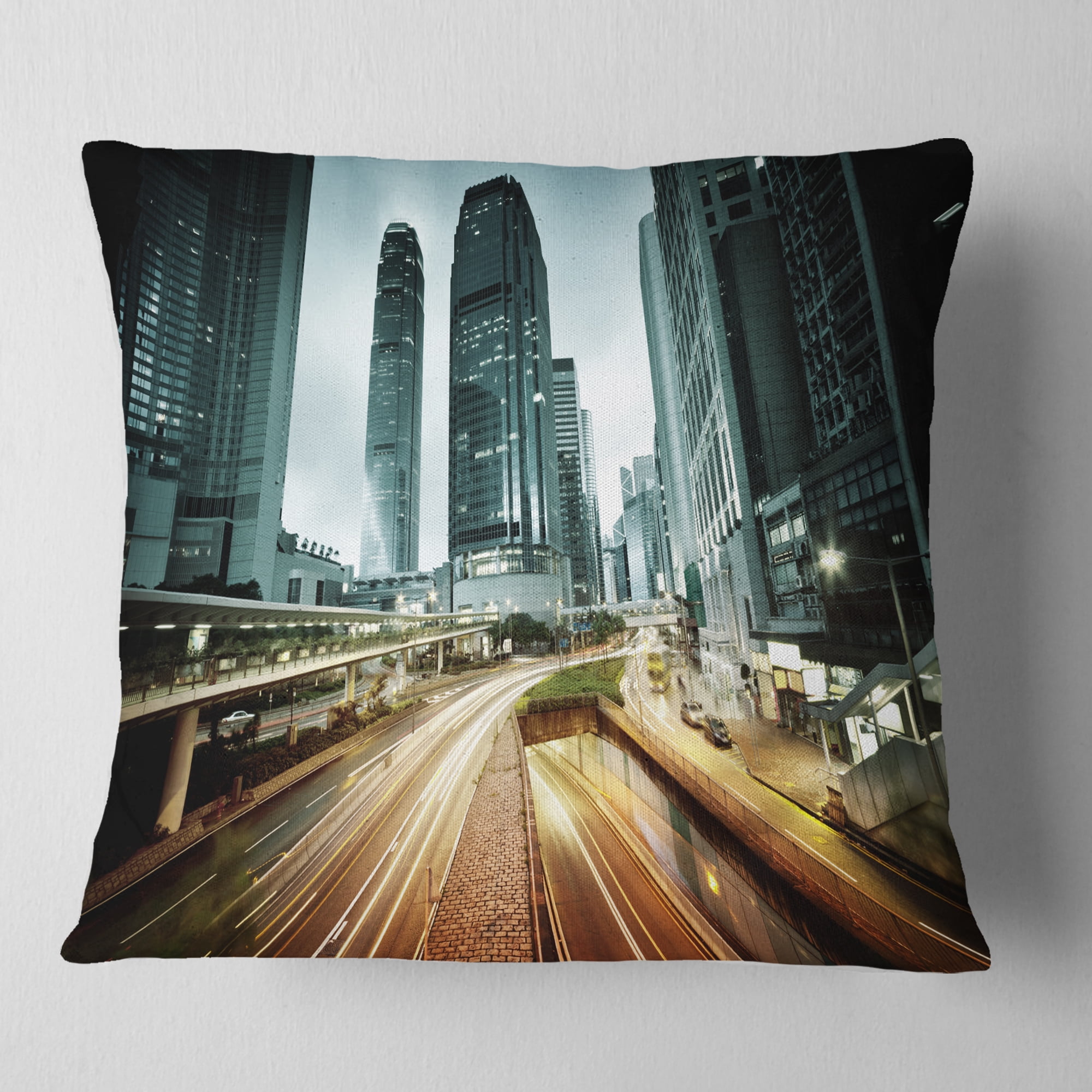 Designart Traffic in Hong Kong at Sunset - Cityscape Photo Throw Pillow - 18x18