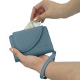 thumbnail image 4 of Cartera para Dama SQbags Ola Mediana Forever Young, 4 of 7