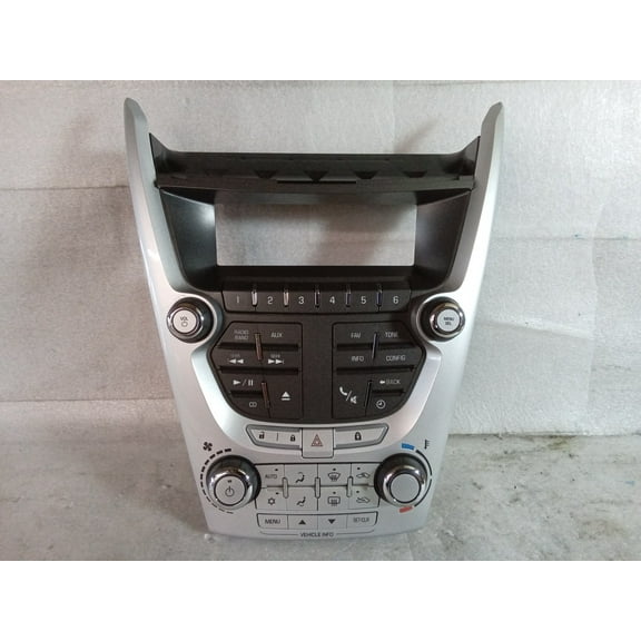 Pre-Owned 2011 GMC Terrain AM FM XM CD MP3 Control Panel 22766843 OEM LKQ - Verify Specific Vehicle Fitment In Description - (Good)