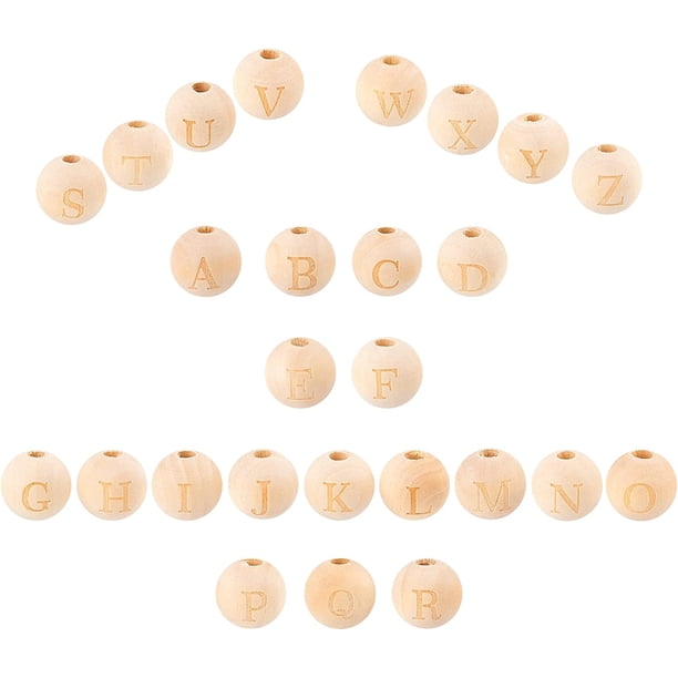52 cuentas de madera con letras del alfabeto (A-Z), redondas y sueltas, con agujero para hacer bisutería, collares y nombres. Ideales para manualidades. Agujero del agujero: 4 mm.