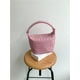 thumbnail image 1 of Xiao Hua Bolso de hombro tejido para mujer, bolso de mano y neceser, elegante bolso de playa de verano, 15 x 12 x 14 cm (rosa), 1 of 4
