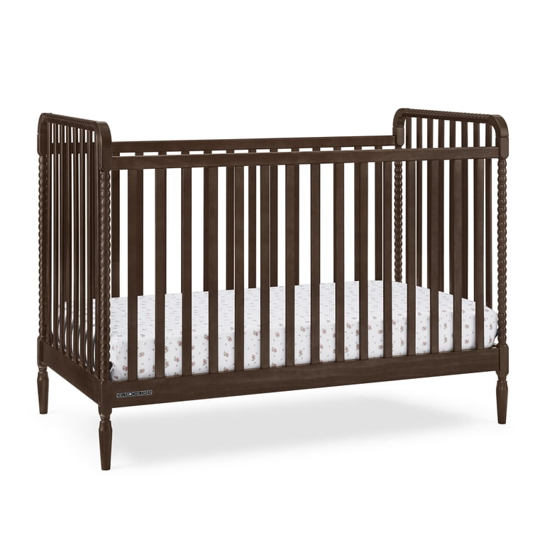Delta Children Lily 4-in-1 Convertible Crib - Greenguard Gold