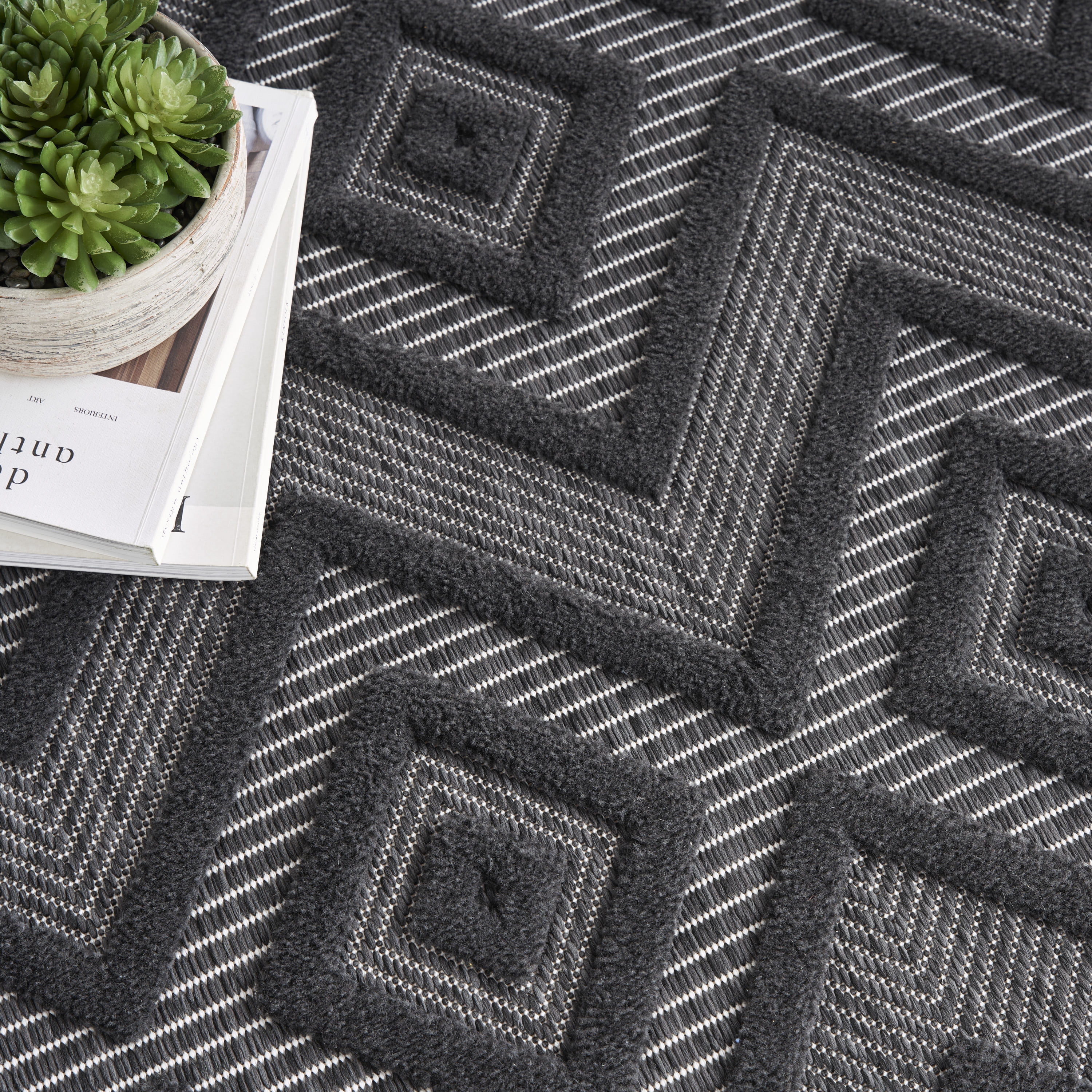 Nourison Versatile Indoor/Outdoor Charcoal/Black 9' x 12' Area Rug, (9x12)