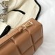 thumbnail image 4 of Bolso de hombro con solapa de PU cuadrado de chocolate para mujer, bandolera de mensajero pequeño, de mano, 4 of 9