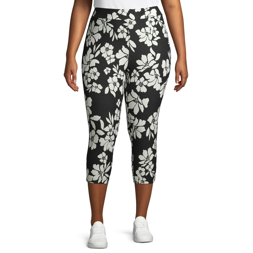 Terra & Sky Terra & Sky Women's Plus Size Soft Sueded Capri Leggings