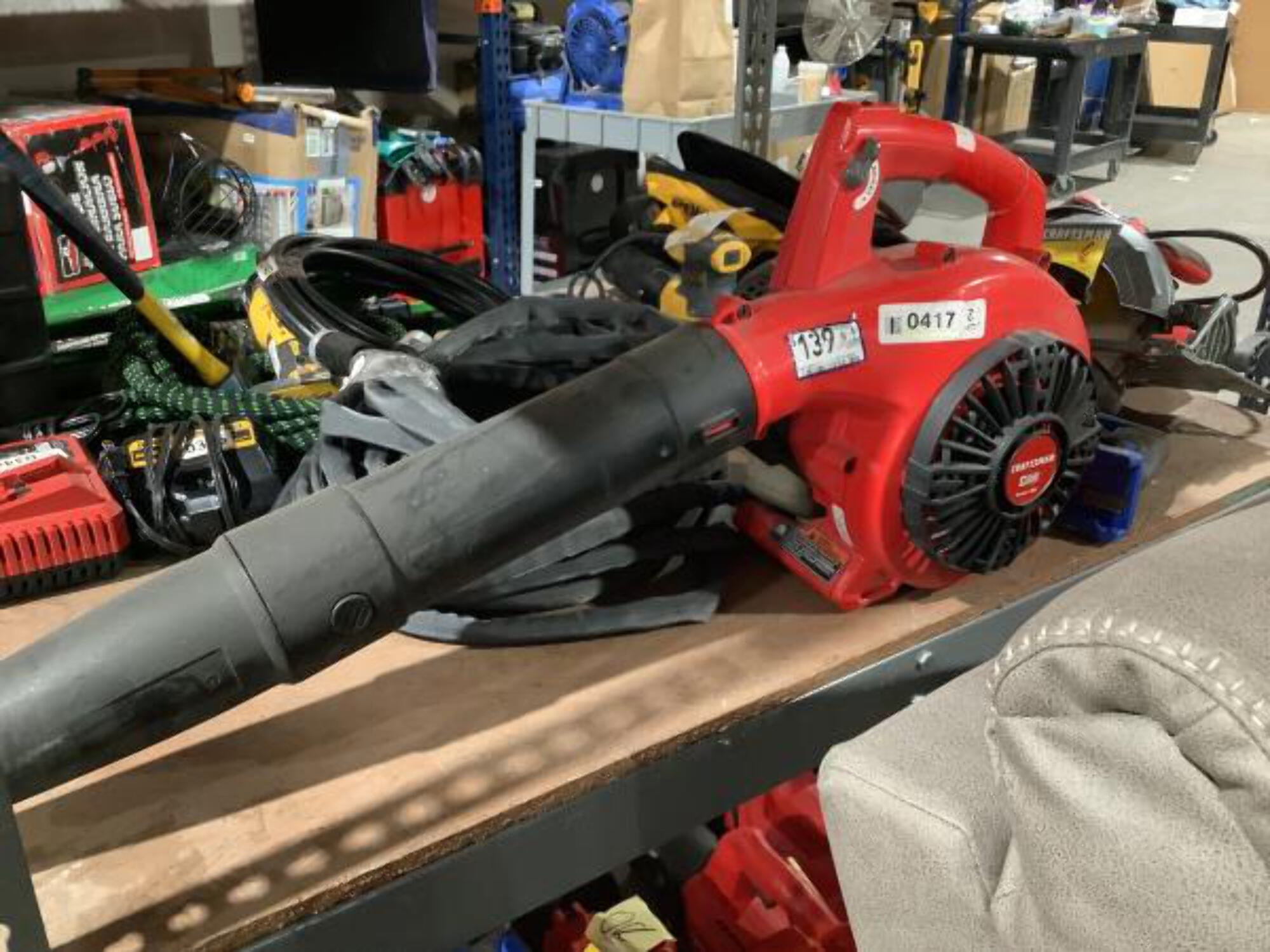 WETS 41BR25B2793 B210 25cc 2-Cycle Gas Powered Leaf Blower, Liberty Red