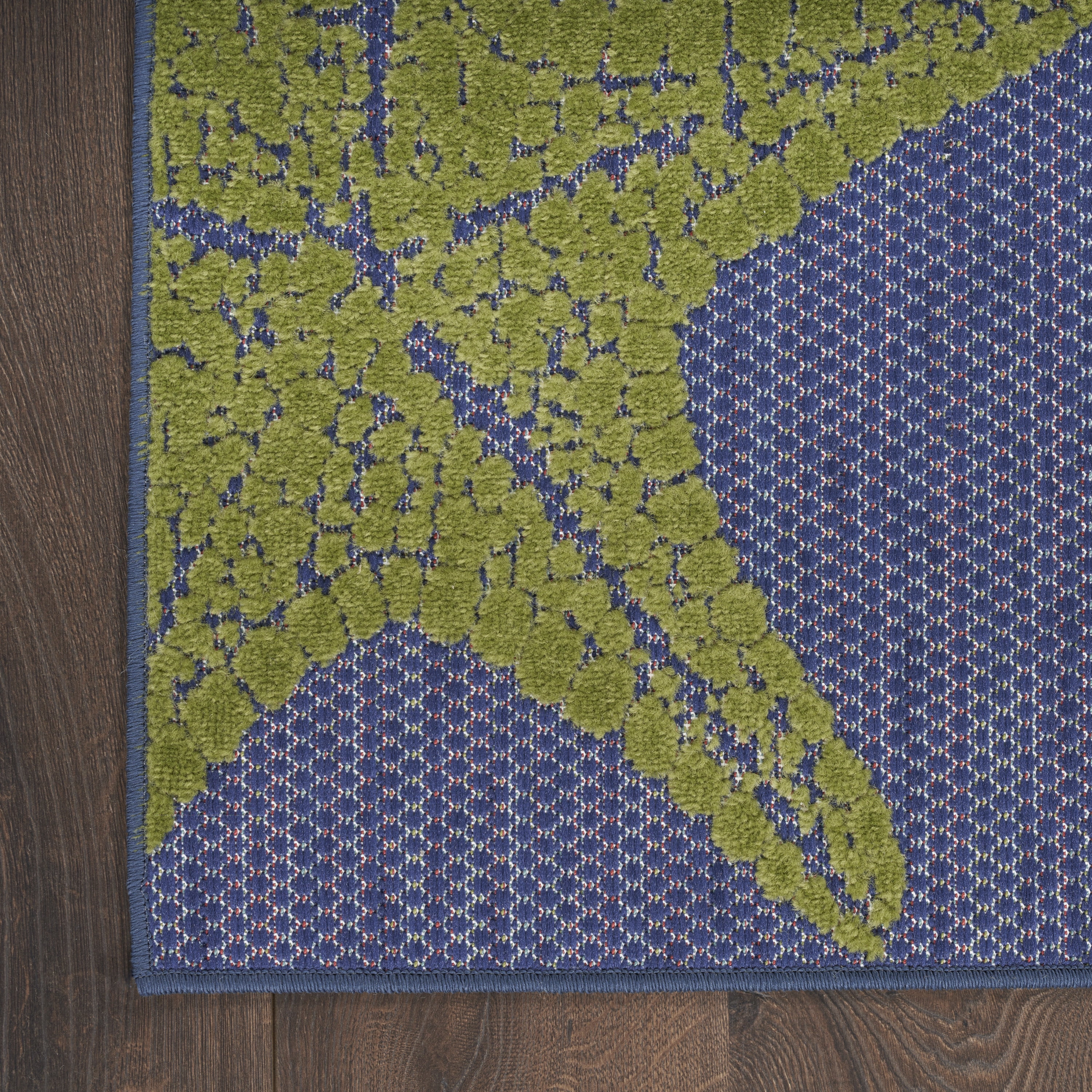 Nourison Aloha Indoor/Outdoor Blue Multicolor 5'3" x 7'5" Area Rug (5x7)
