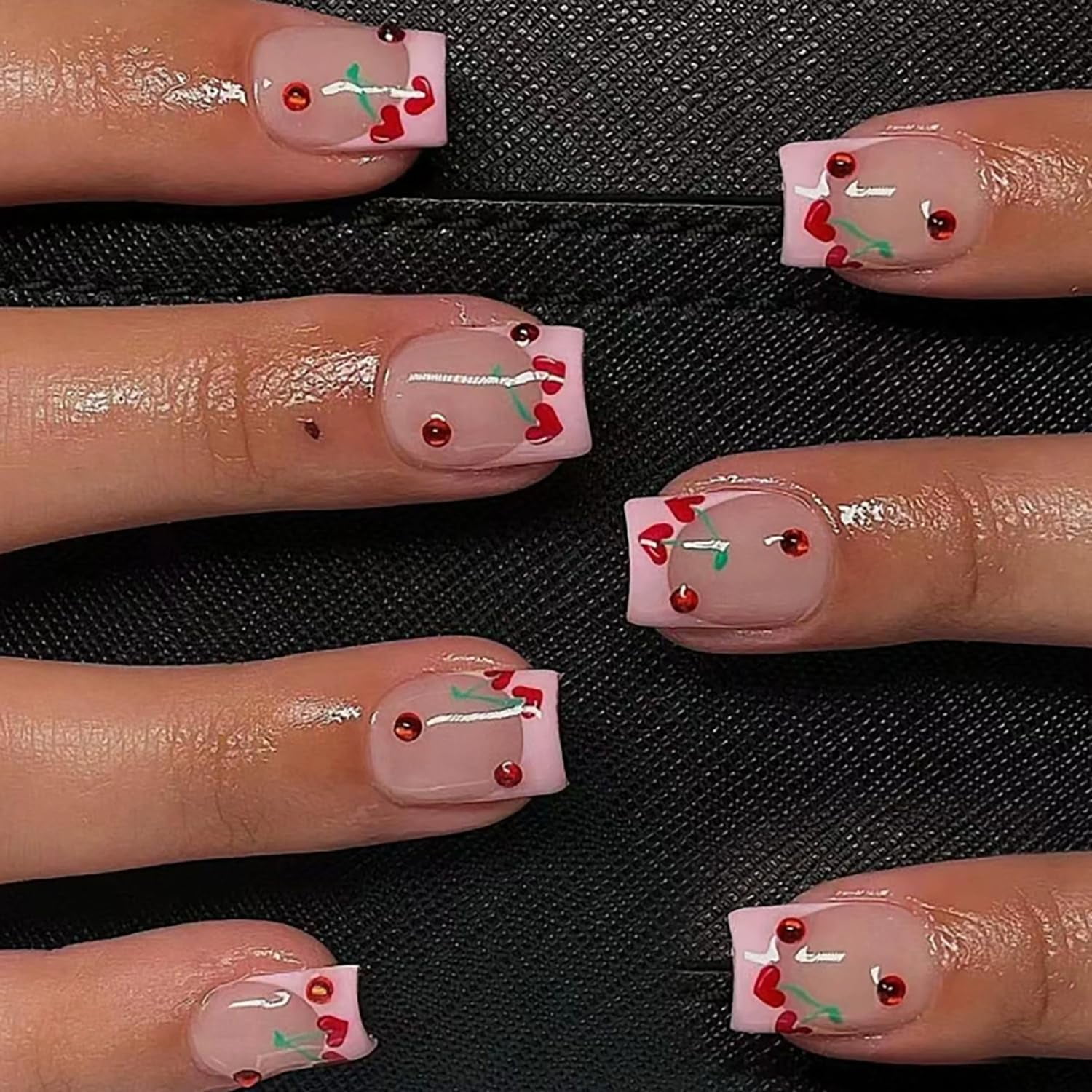 Kryzalite French-Tip Press-on-Nägel Mit Herz-Design – 24 Stück, Glänzend Rosa | Wiederverwendbar, In 12 Größen