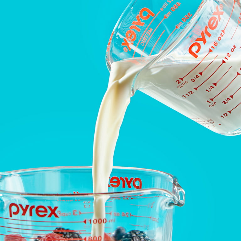 Pyrex 3 Piece Glass Measuring Cup Set, Includes 2, 4 and 7-Cup