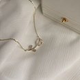 thumbnail image 1 of Collar individual para mujer, cadena de clavícula, diseño de nicho de lujo ligero, estilo suave y textura simple, collar para amigas, 1 of 6