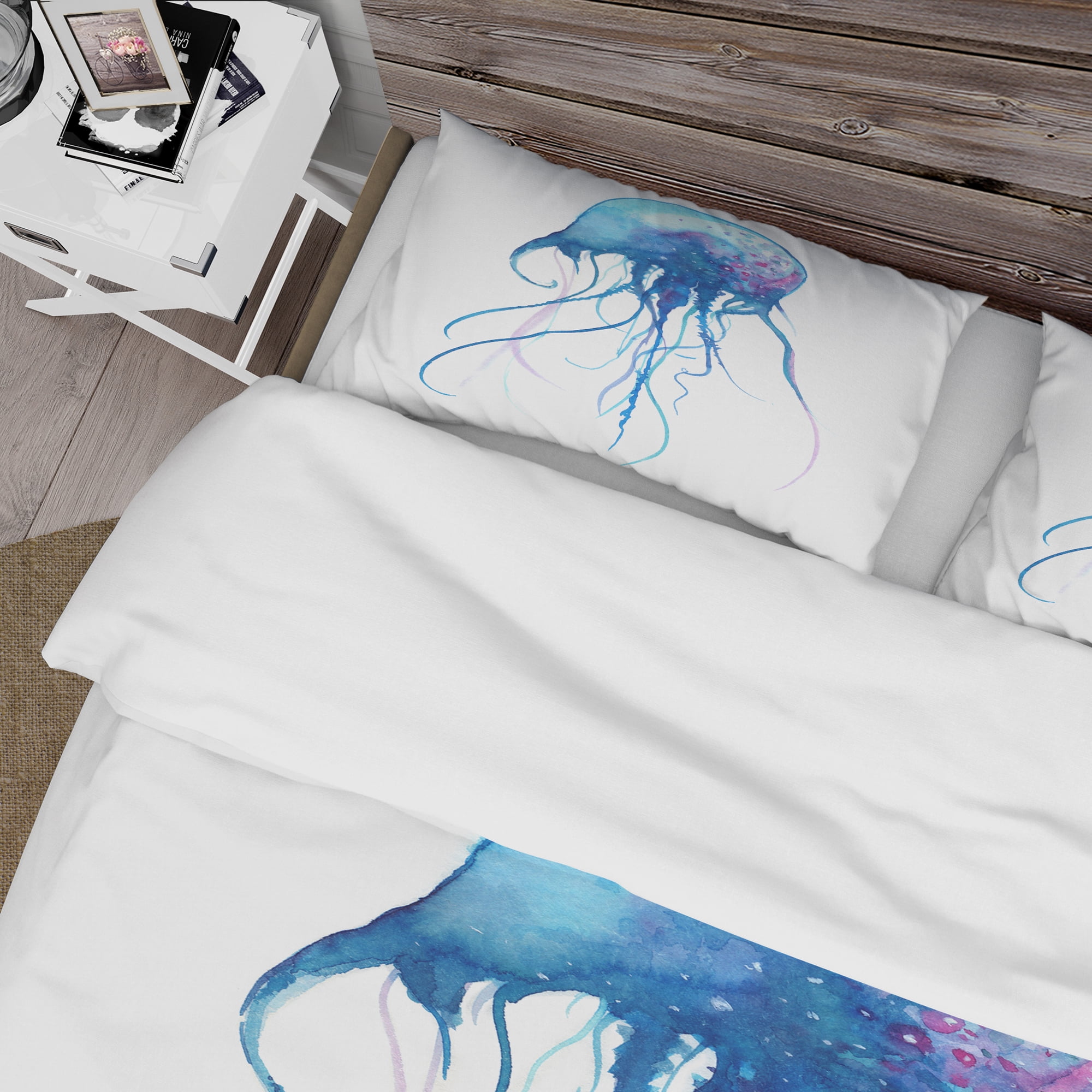 Designart 'Light Blue Jellyfish Watercolor' Animal Duvet Cover Set