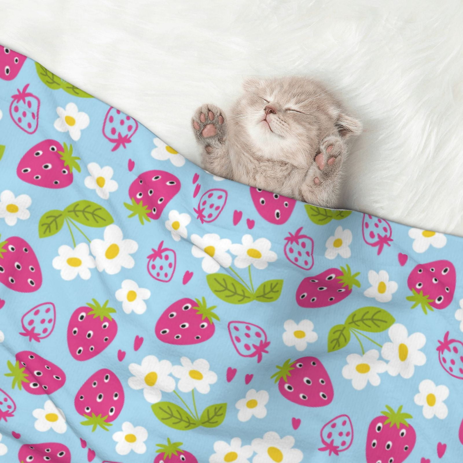 Naloa Strawberry And Flowers Dog Blanket, 3 Sizes Cat Blanket for Indoor Cats Large Medium Small Dog Gifts-Large