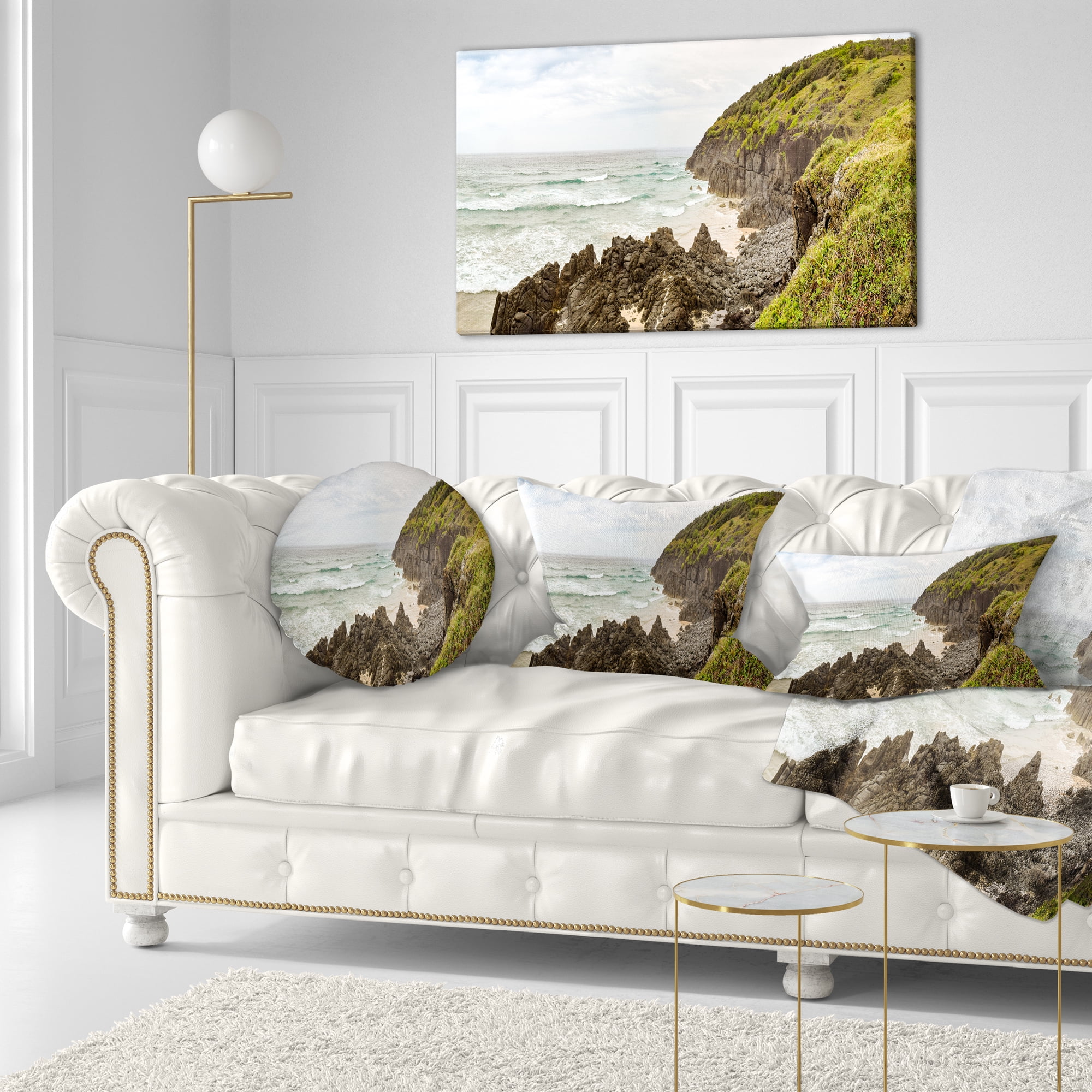 Designart Crescent Head Coastline in Australia - Landscape Printed Throw Pillow - 12x20