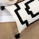 thumbnail image 3 of Fundas de almohada geométricas Borlas copetudas Decoración de algodón con Rectángulo 1, 3 of 6