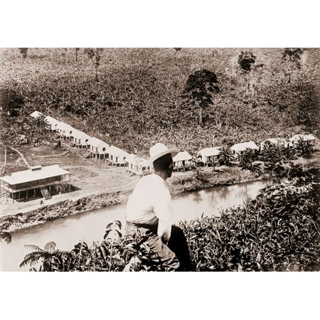 Plantation Small Wall (Costa Rican Banana Plantation Has A Traditional Big House And Small WorkerS Quarters Ca 1910)