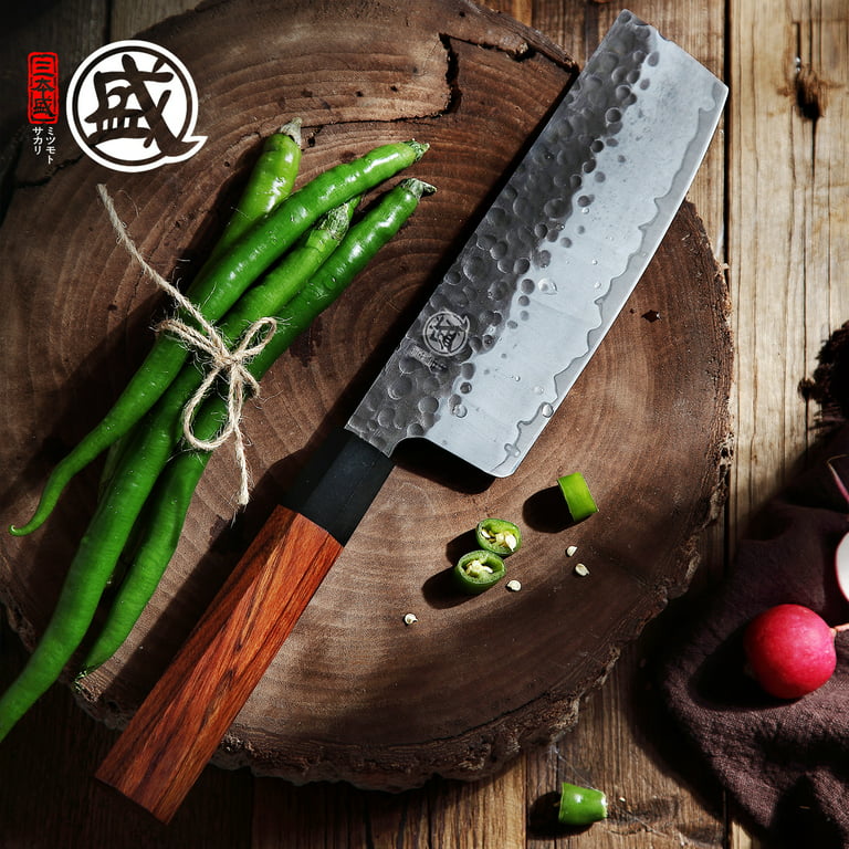  MITSUMOTO SAKARI 7 inch Japanese Chef Knife, Professional Black  Titanium Coated Santoku Chef's Knife, German Premium Alloy Steel Meat Sushi  Kitchen Knives (Walnut Handle & Gift Box): Home & Kitchen