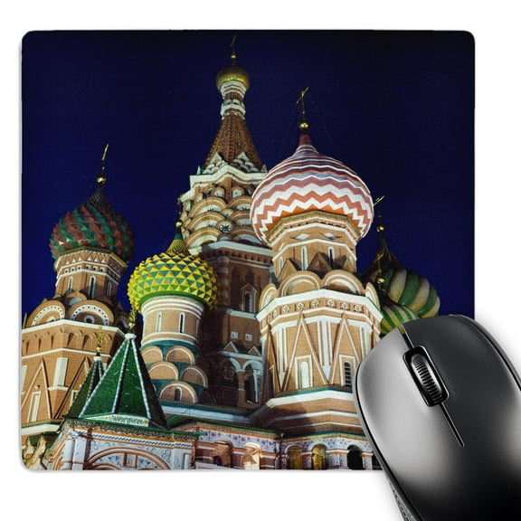 3dRose, Moscow, Red Square, Kremlin, St Basils Cathedral - EU26 WBI0398 - Walter Bibikow, MousePad