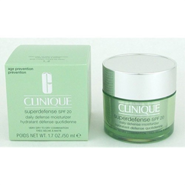 clinique defense moisturiser
