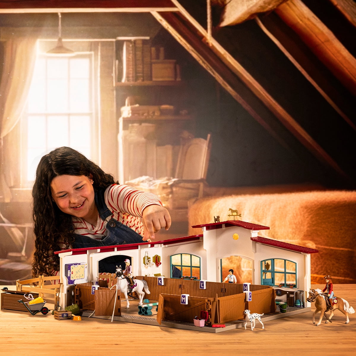 Schleich Horse Club - 179PC Peppertree Riding Arena Playset with Horses, Riders, Dressage Cards and Accessories - Horse Figures and Toys for Kids 5+ - 42639