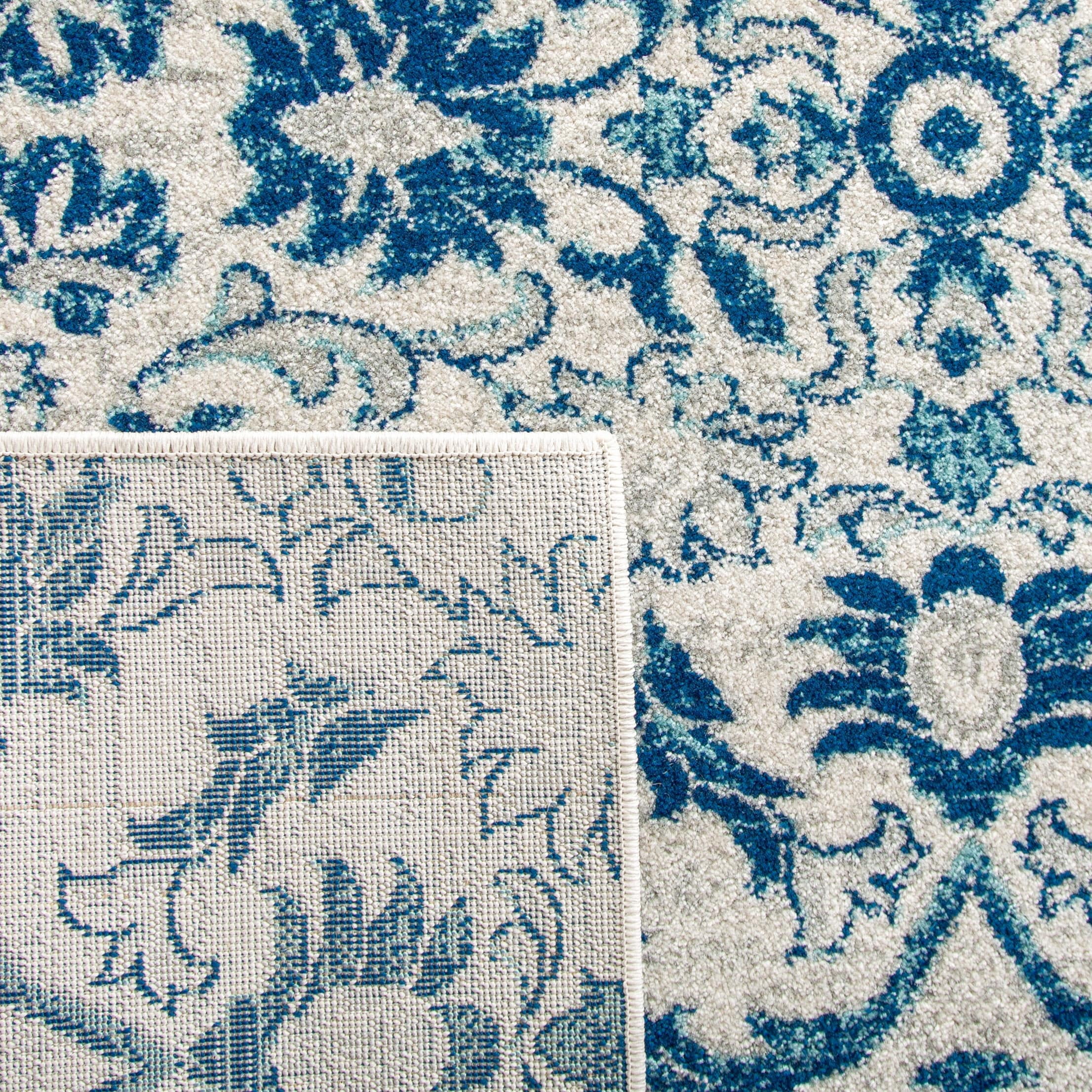 SAFAVIEH Evoke Ksenija Floral Vines Area Rug, Ivory/Blue, 5'1" x 7'6"