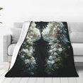 thumbnail image 1 of Fotbe Floral Angelic White Wings Manta de Franela Acolchonada con Estampado, Súper Suave y Esponjosa, Extra Grande para Sofá, Cama, Uso Todo el Año-60"x50", 1 of 7