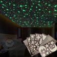 thumbnail image 2 of Pegatina de pared luminosa 3D para habitación de niños, pegatinas fluorescentes de estrellas y puntos, decoración del hogar que brillan en la oscuridad, 2 of 4