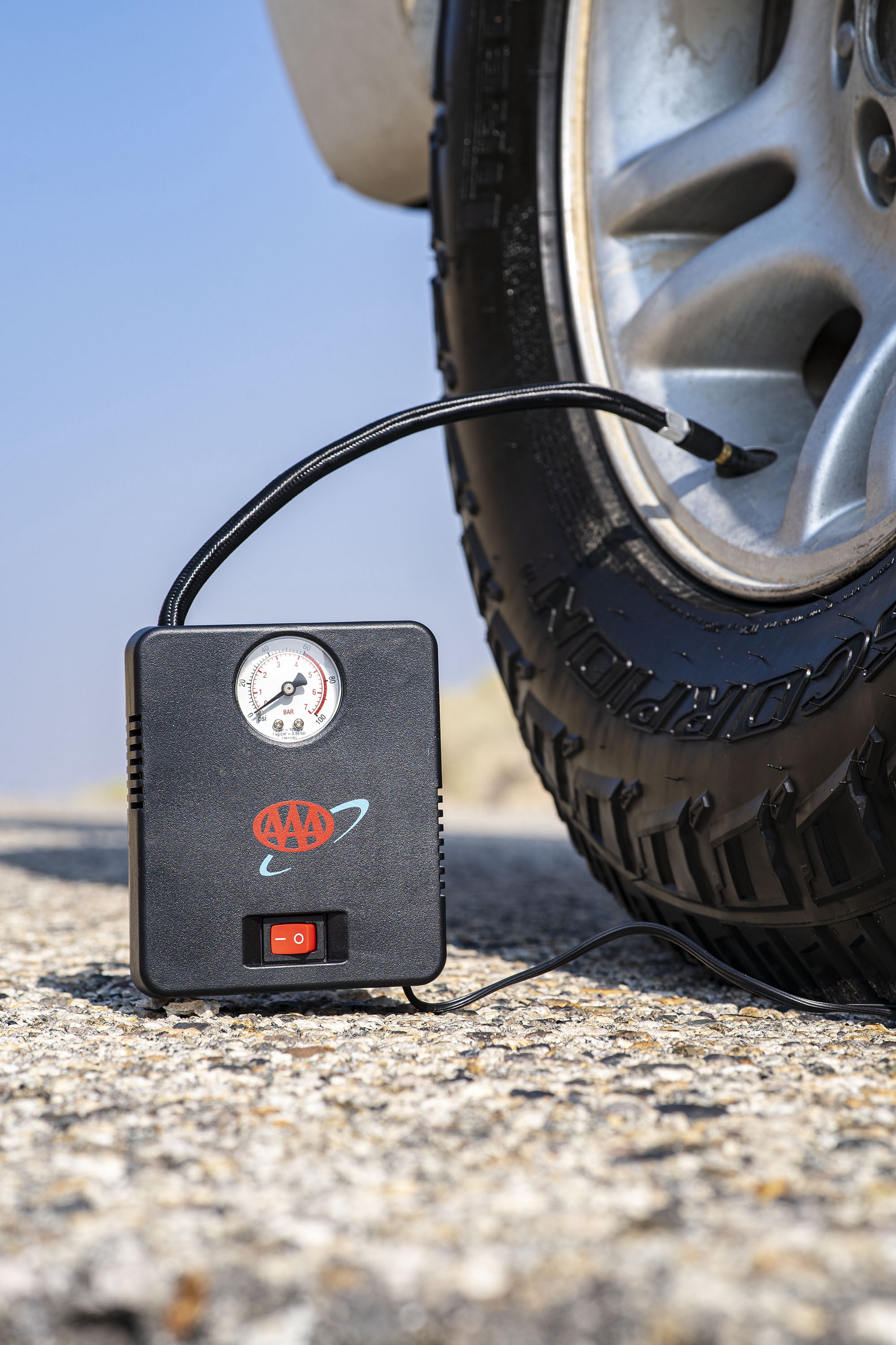 AAA Mini Air Inflator DC with Pressure Gauge 12V
