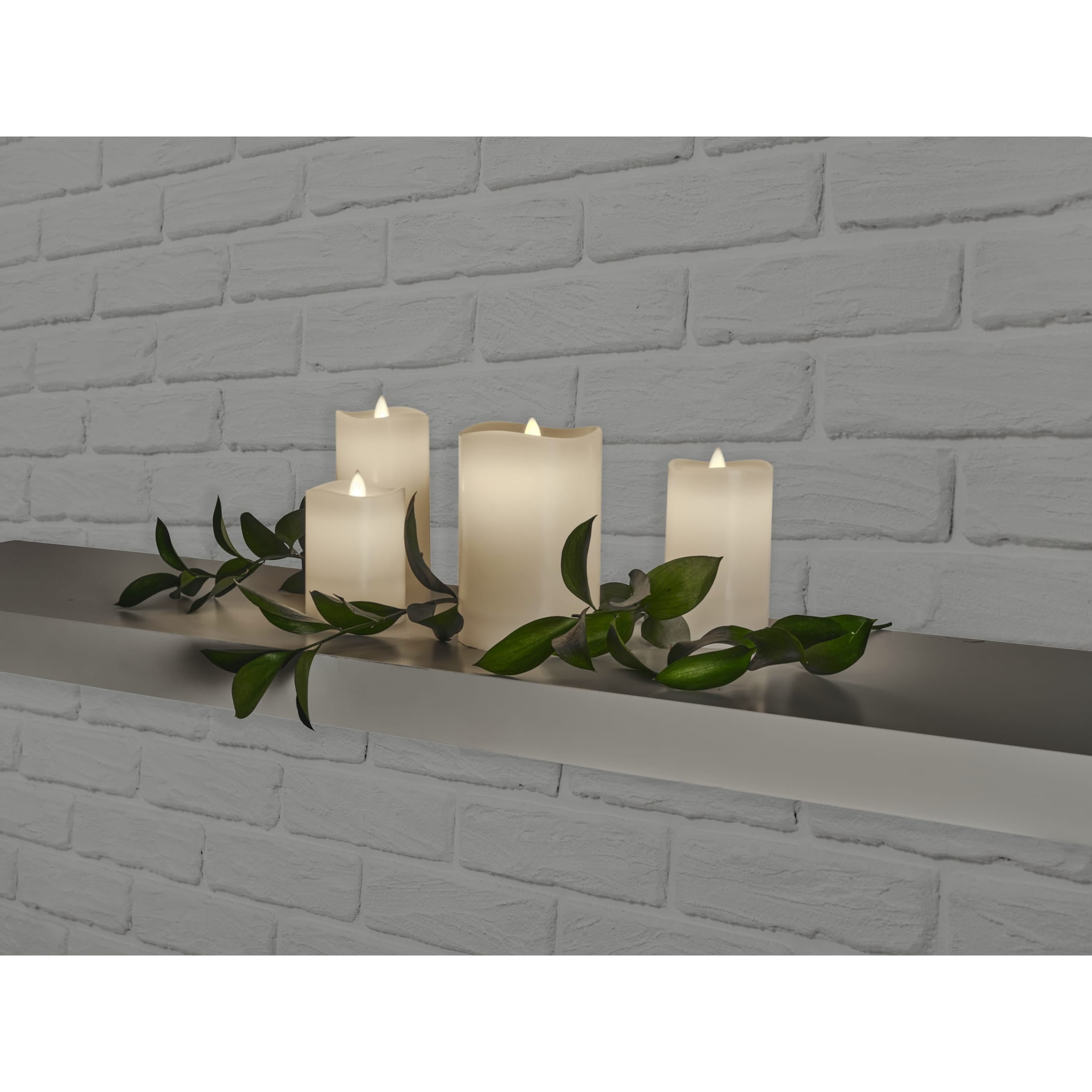 Home Accents 4X6 inch Real Wax Wavy Top Dancing Flameless Candles, Exquisite White Battery Candles 4X6