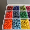 thumbnail image 4 of Kit de Fabrication de Bracelets 36 Sortes/couleurs 2 Boîtes Perles pour Bracelets, 4 of 5
