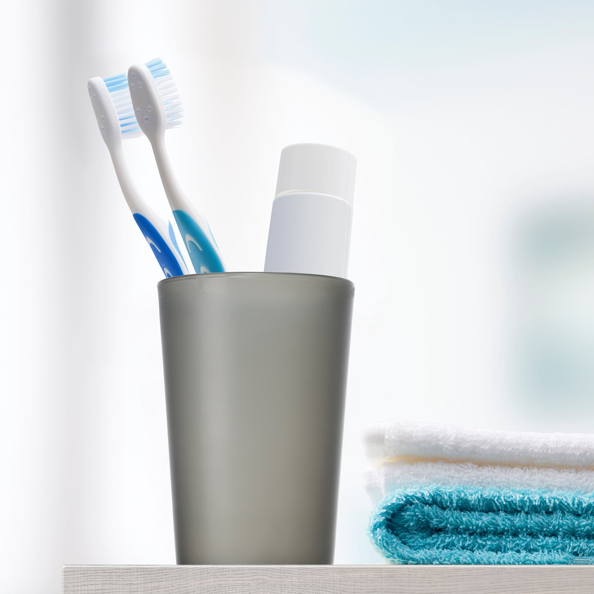 Unique Bargains 2Pcs Bathroom Toothbrush Tumblers PP Cup Color Gray Black 4.52"x3.03"