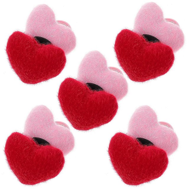 Heart Shaped Sewing Needle Holder Wristband Cute DIY Pin Cushion Portable Sewing Supplies Set for Crafts Storage Red Pink