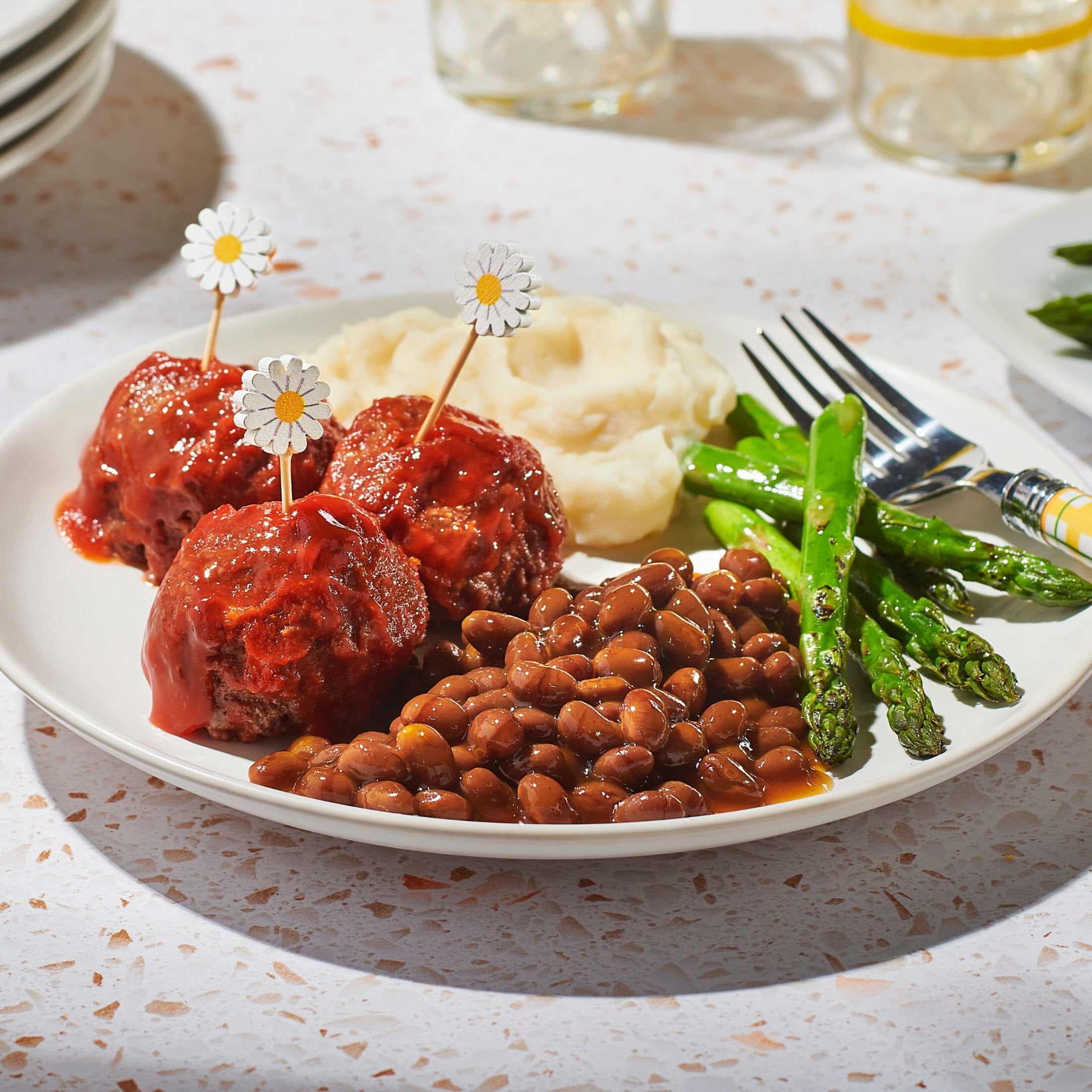 (5 pack) Saucy Spoon Sweet Hickory Baked Beans, Canned Beans, 28 oz Can