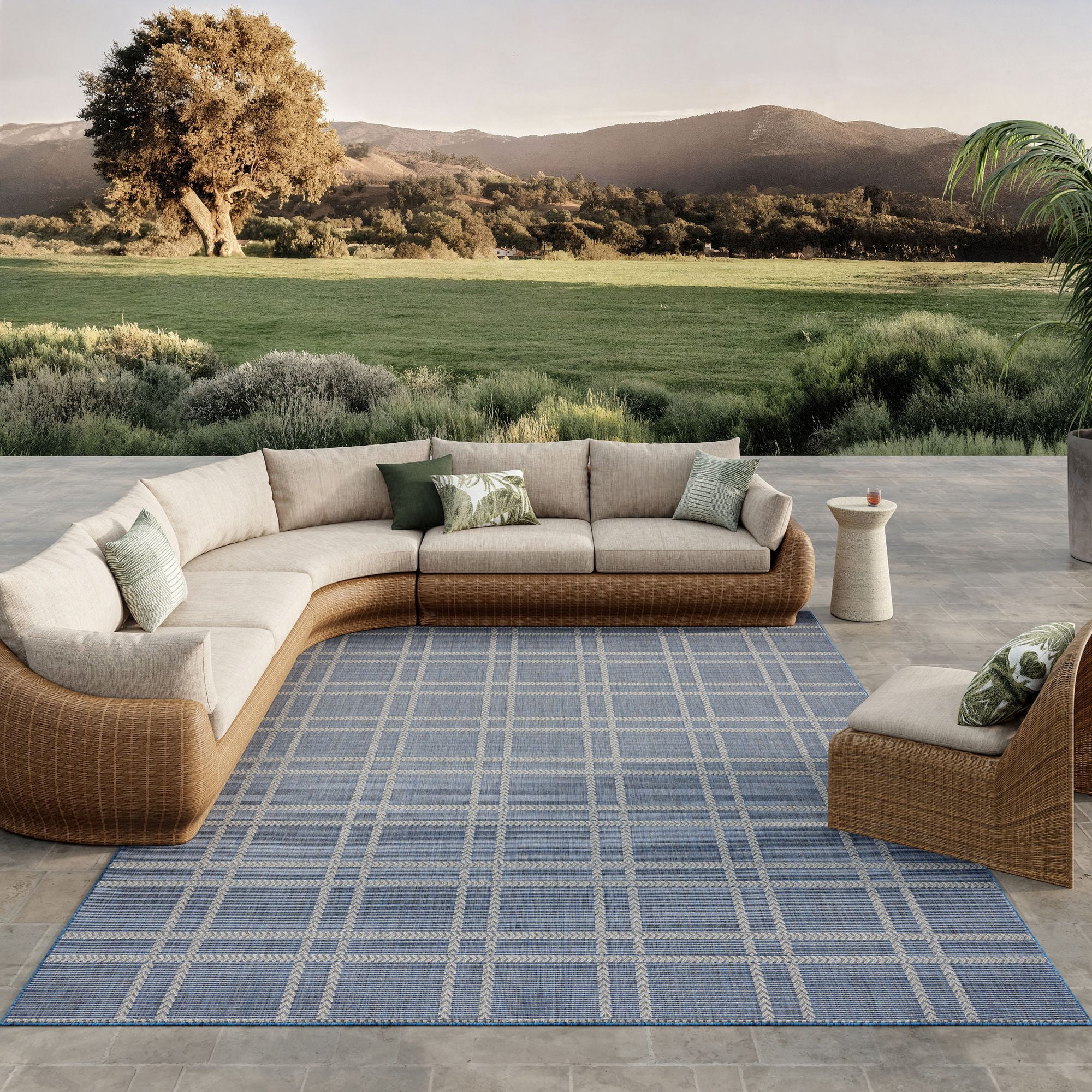 Nourison Horizon Indoor/Outdoor 10' x 14' Navy Modern Rug