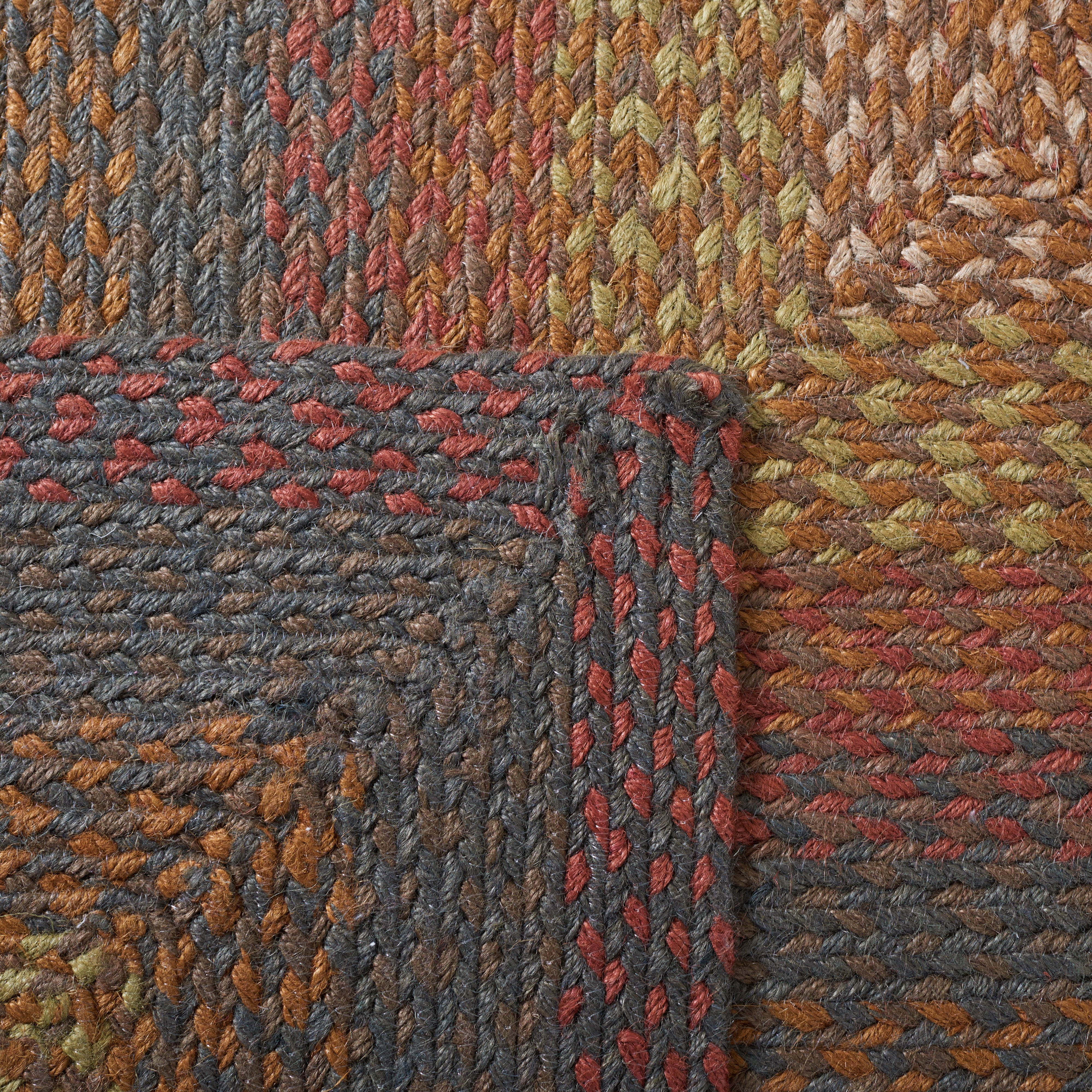 SAFAVIEH Braided Dorinda Bordered Reversible Area Rug, Green/Rust, 3' x 5' Oval