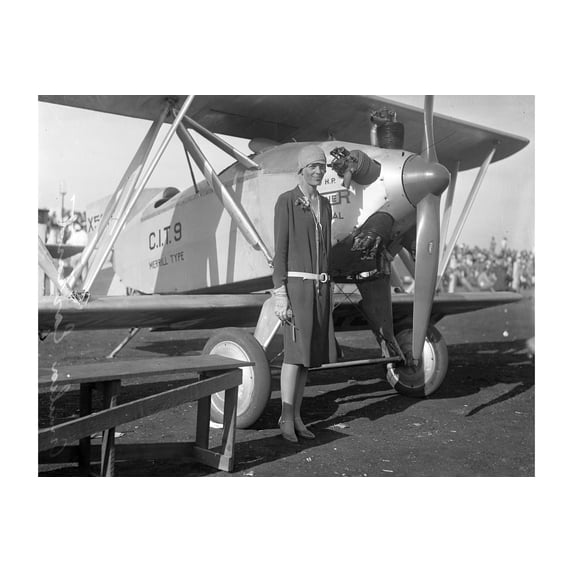 24x36 gallery poster, Amelia Earhart, Los Angeles, 1928 CIT-9