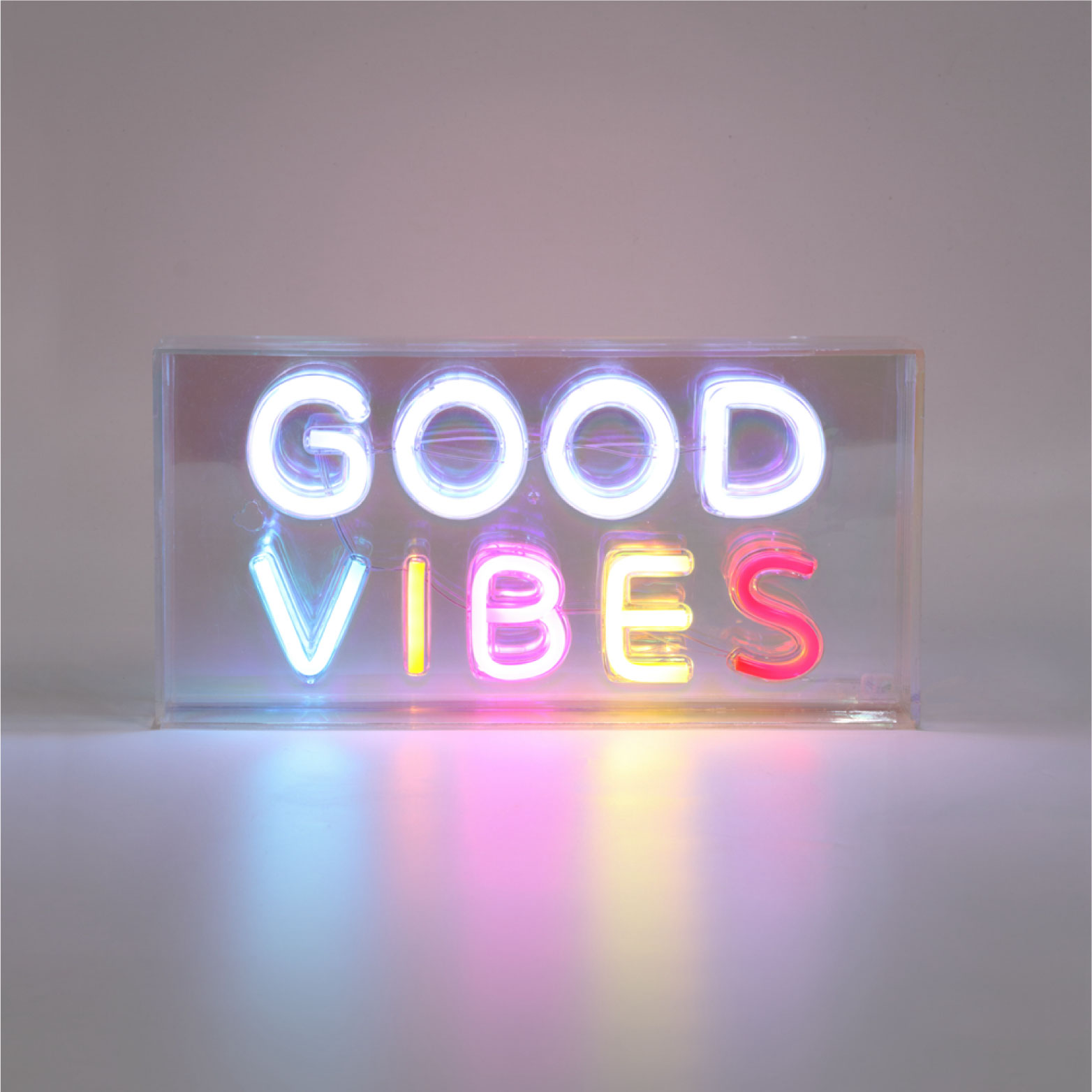Urban Shop LED Neon Good Vibes Light-up Iridescent Acrylic Box, Multicolor