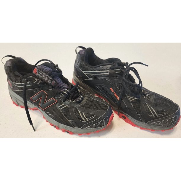 New Balance 411 Shoes Mens Size 9.5 D Black All Terrain Sneakers MT411RB GREAT