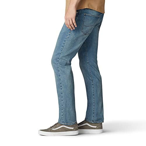 lee performance series extreme motion straight fit tapered leg