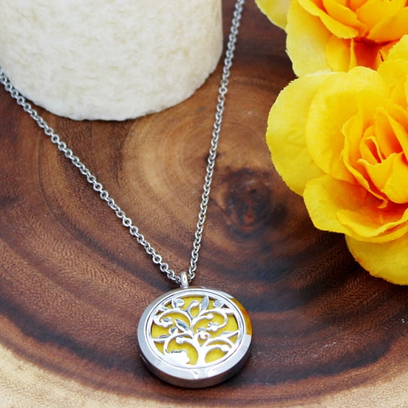 Silver Tree of Life Aromatherapy Oil Lockets Jewelry Essential Oil Diffuser Necklace Scent Necklace with Gift Box