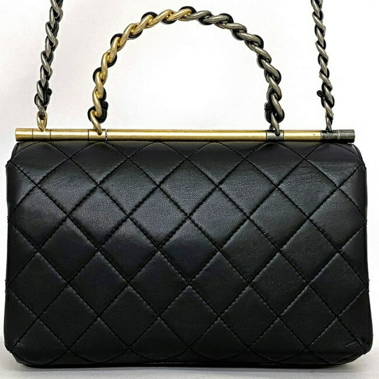 Mel（2/6 3:00まで） Pre-Owned CHANEL 2way bag black gold silver matelasse